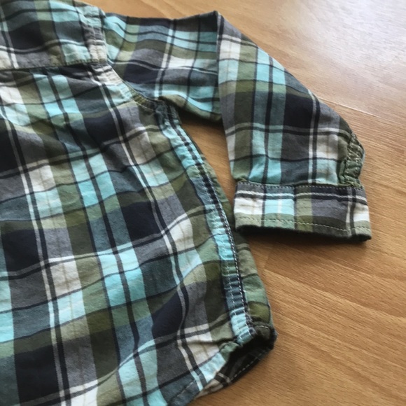8/$25 Carter's Blue and Green Plaid Button Down Shirt 24 months - Picture 11 of 11